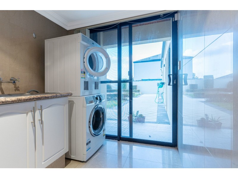 15 Eora Creek Terrace, Dianella WA 6059