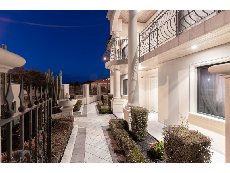 15 Eora Creek Terrace, Dianella WA 6059