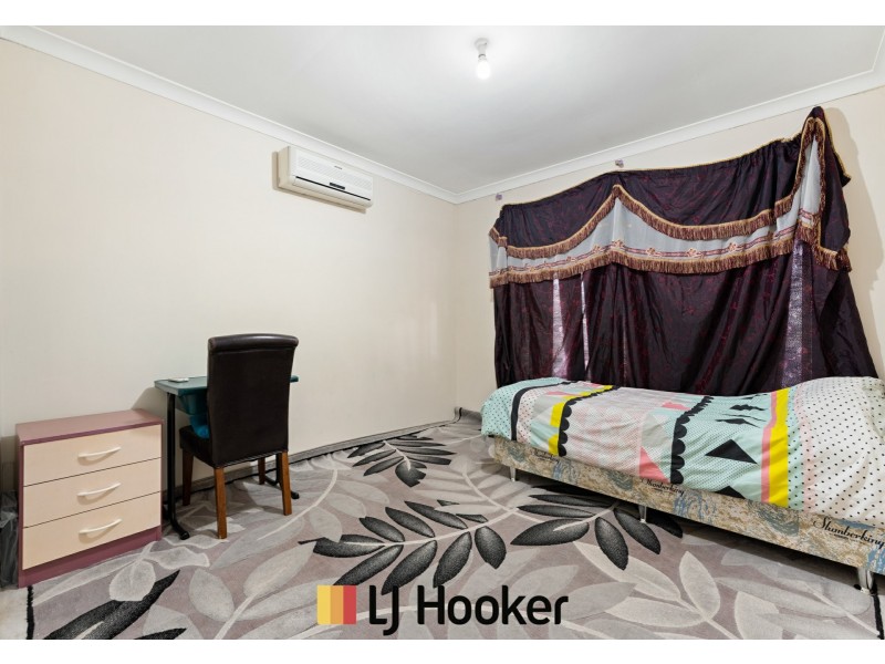 4 Firethorn Retreat, Mirrabooka WA 6061