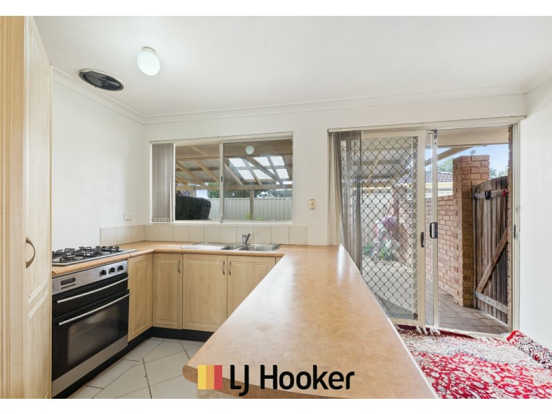 4 Firethorn Retreat, Mirrabooka WA 6061