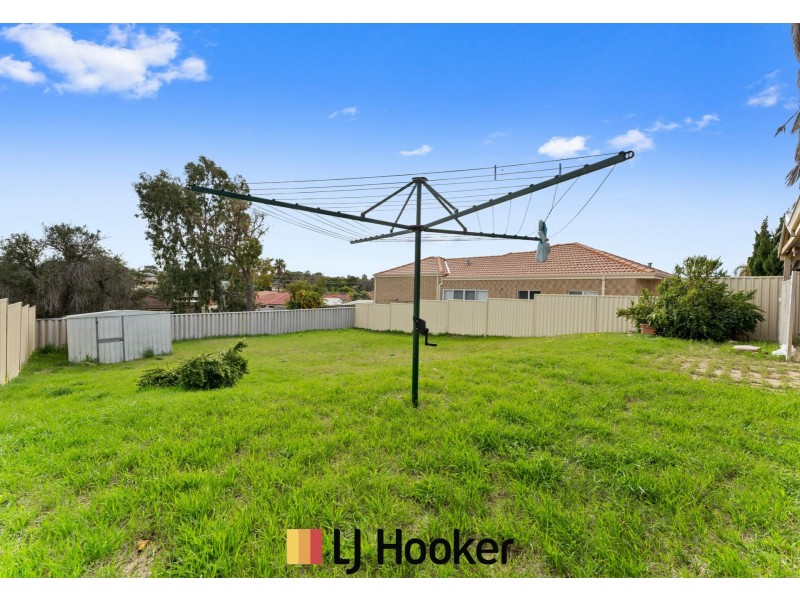 4 Firethorn Retreat, Mirrabooka WA 6061