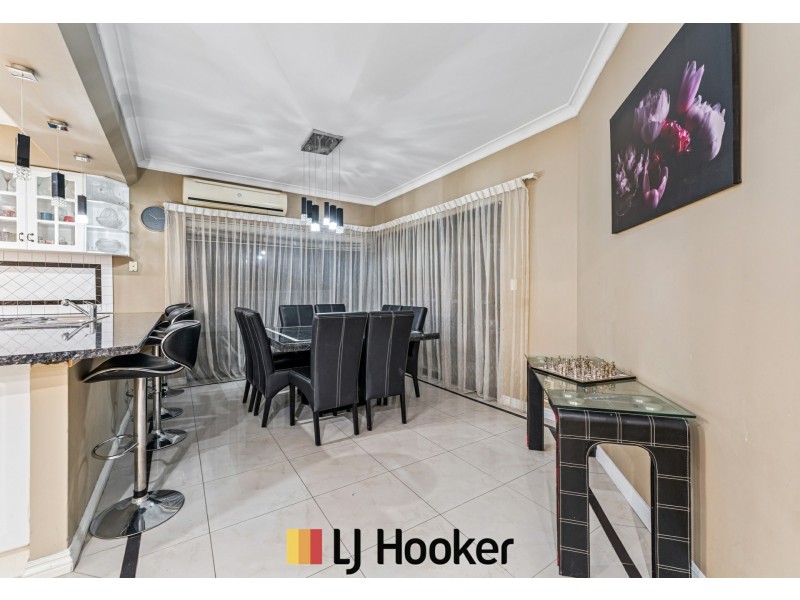 35 Rayner Drive, Landsdale WA 6065