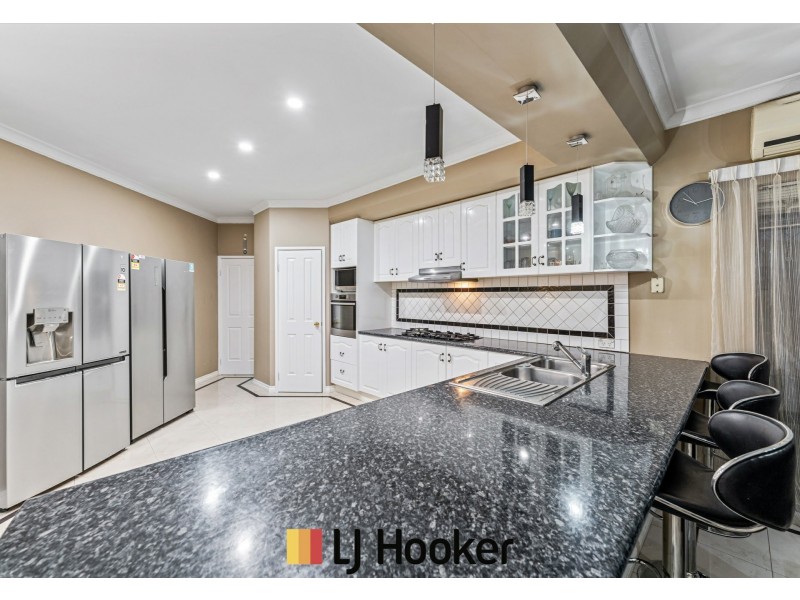 35 Rayner Drive, Landsdale WA 6065