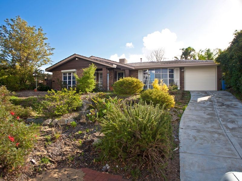 31 Edgewwater Drive, Edgewater WA 6027