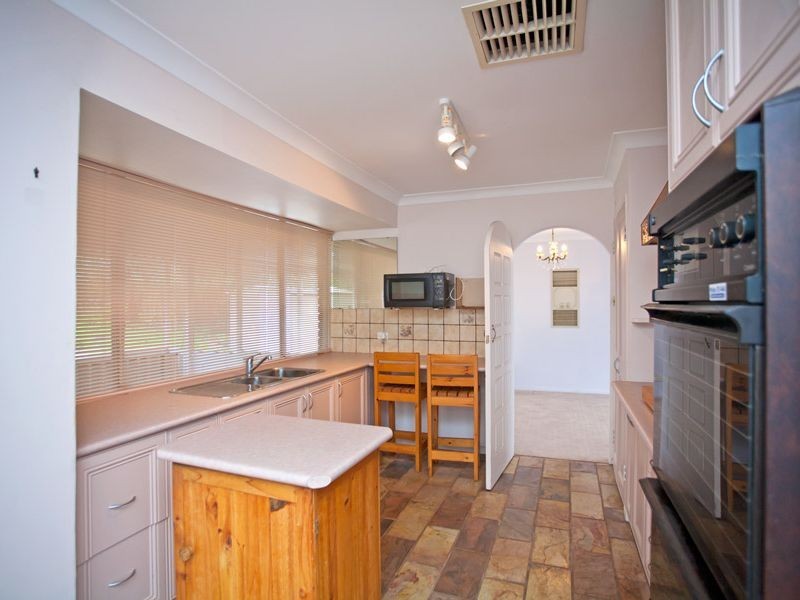 31 Edgewwater Drive, Edgewater WA 6027