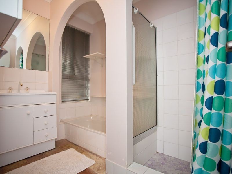 31 Edgewwater Drive, Edgewater WA 6027