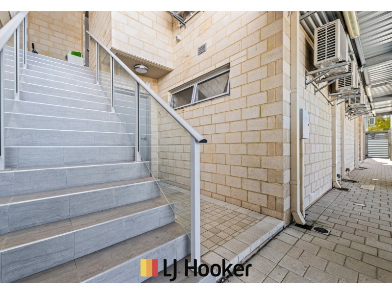 8/2 Aldwick Place, Balga WA 6061
