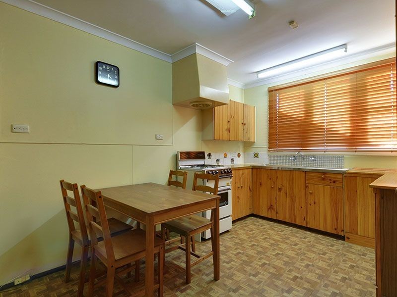 46 Hainsworth Avenue, Girrawheen WA 6064