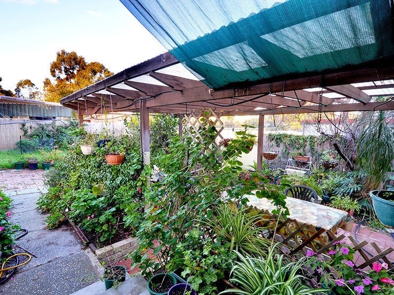 46 Hainsworth Avenue, Girrawheen WA 6064