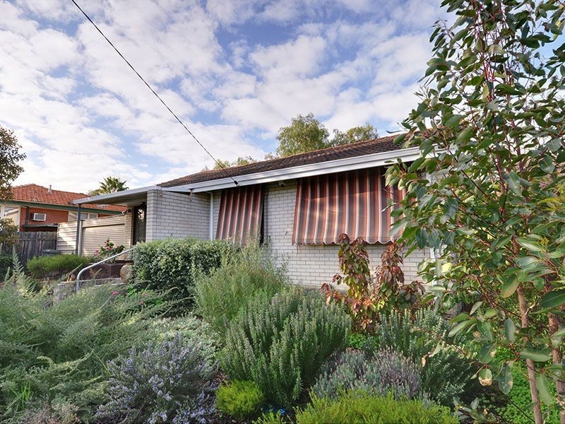 46 Hainsworth Avenue, Girrawheen WA 6064