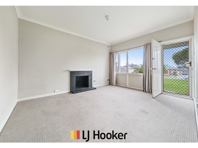 8 Climping Street, Balga WA 6061