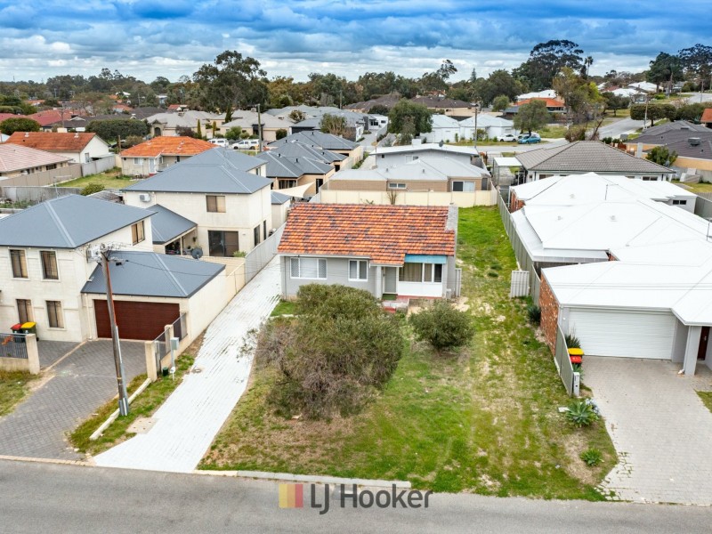 8 A B C Climping Street, Balga WA 6061