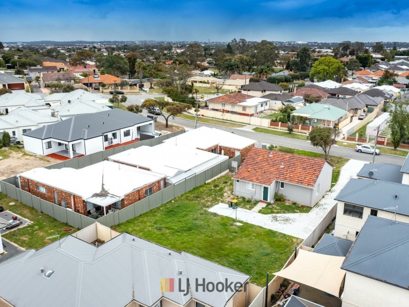 8 A B C Climping Street, Balga WA 6061