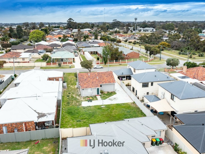8 A B C Climping Street, Balga WA 6061