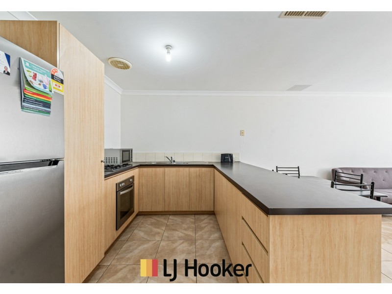 211C Mirrabooka Avenue, Balga WA 6061