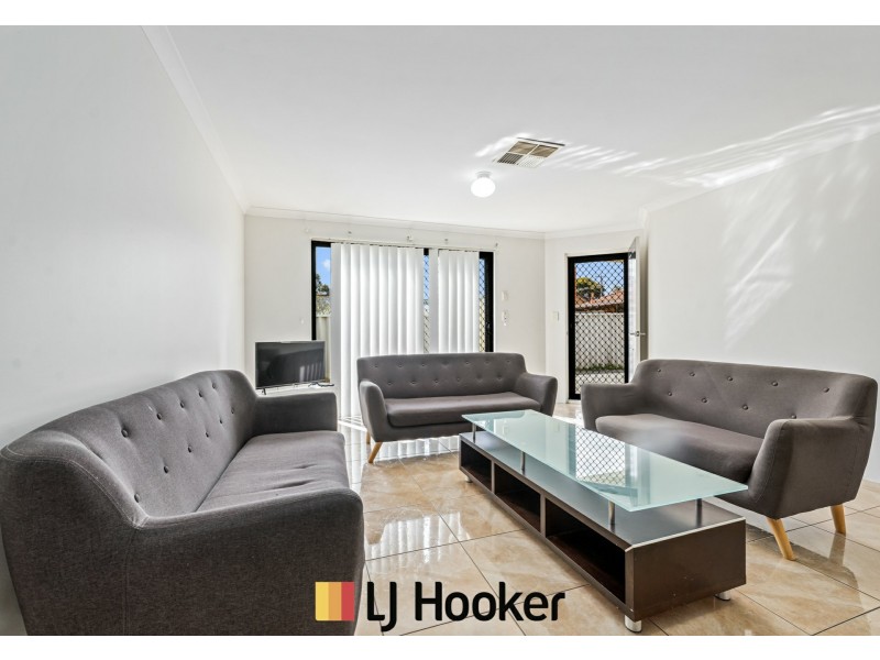 211C Mirrabooka Avenue, Balga WA 6061