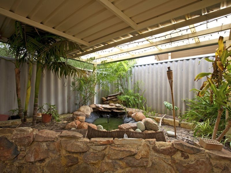 9 Holley Place, Marangaroo WA 6064