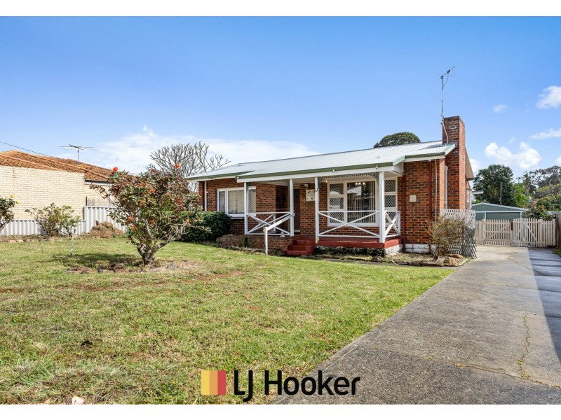 5 Lemana Road, Nollamara WA 6061