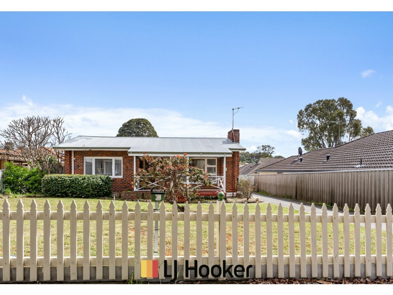 5 Lemana Road, Nollamara WA 6061