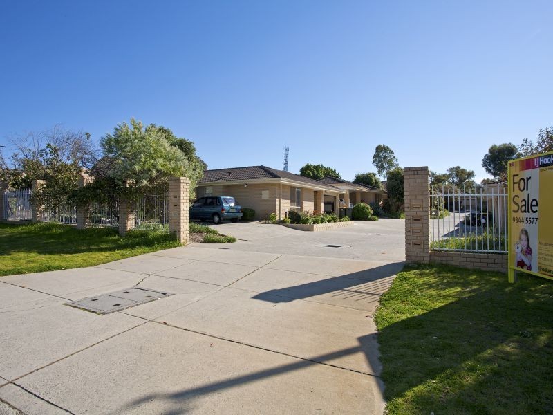 2/104 Waddington Crescent, Koondoola WA 6064