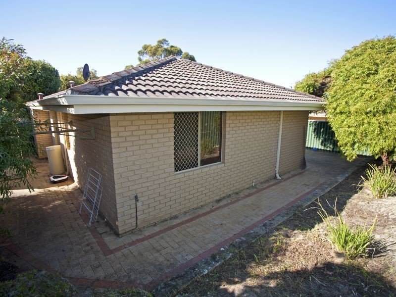 2/104 Waddington Crescent, Koondoola WA 6064