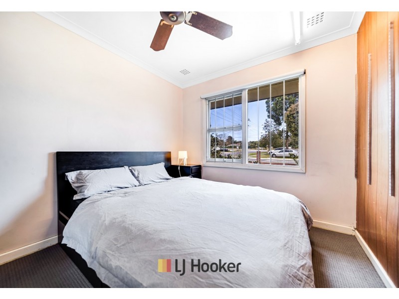 2 Derrington Crescent, Balga WA 6061