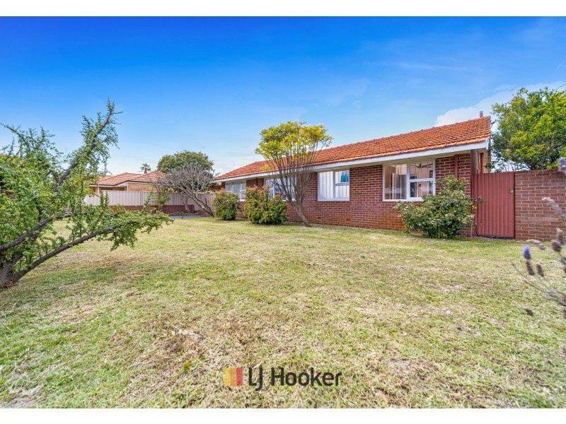 2 Derrington Crescent, Balga WA 6061