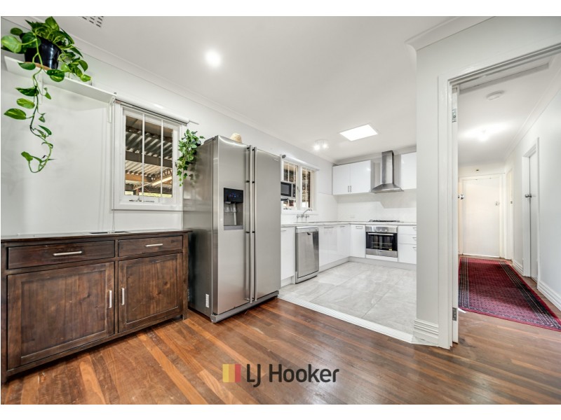 2 Derrington Crescent, Balga WA 6061