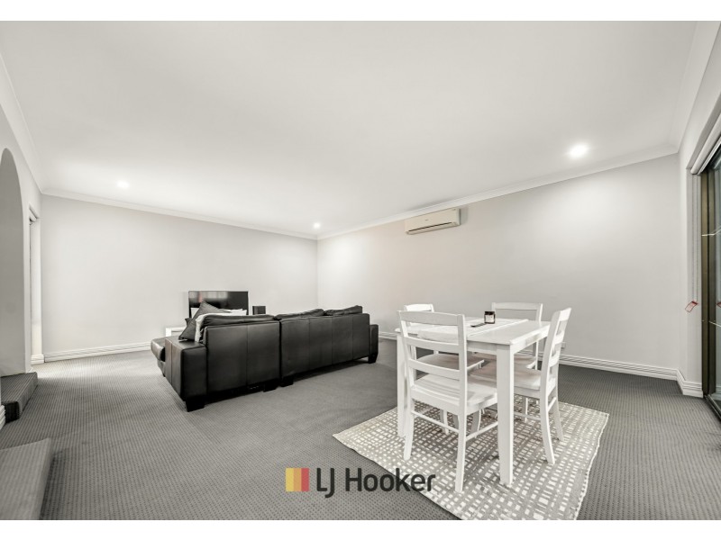 2 Derrington Crescent, Balga WA 6061