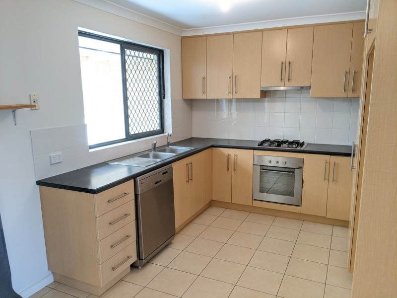 8B Lyndon Street, Nollamara WA 6061