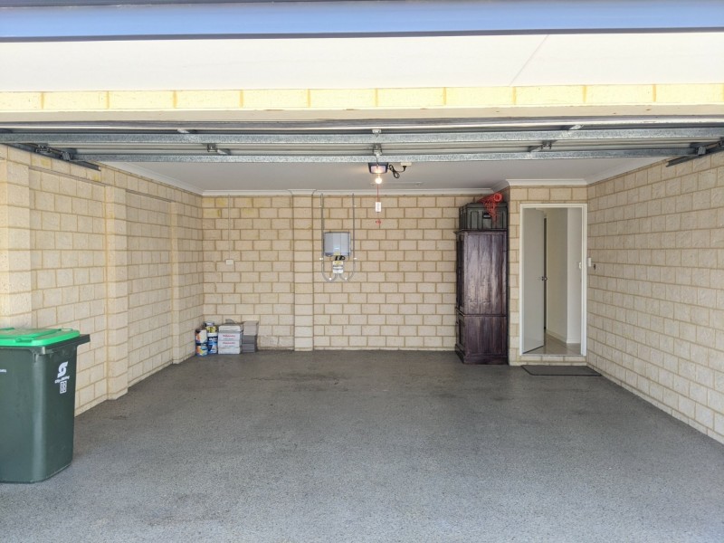 8B Lyndon Street, Nollamara WA 6061