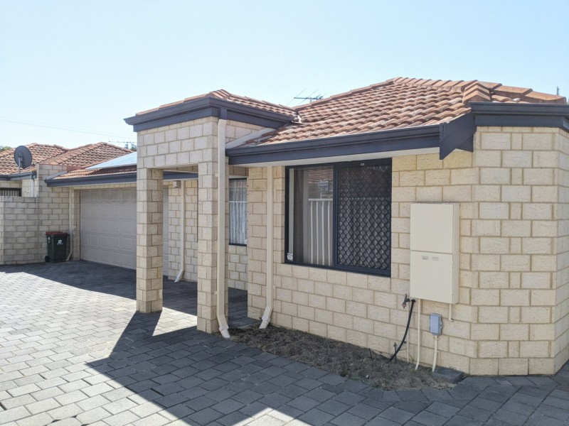 8B Lyndon Street, Nollamara WA 6061