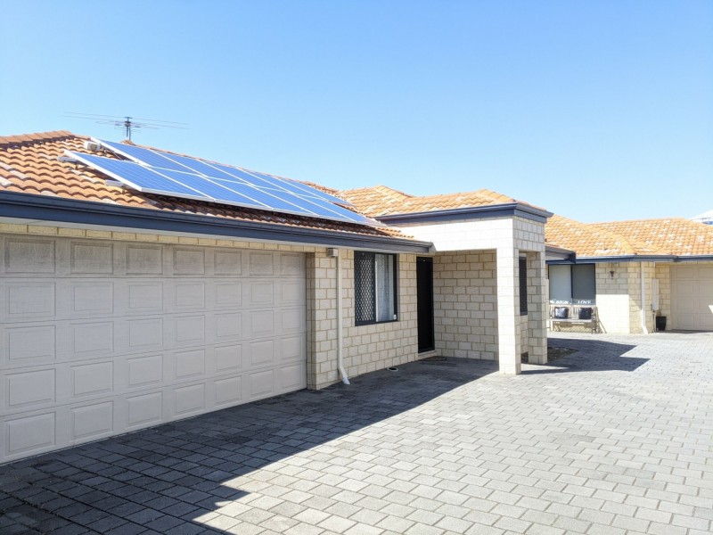 8B Lyndon Street, Nollamara WA 6061