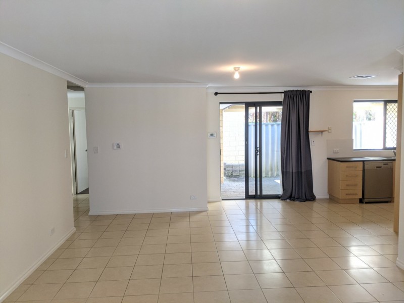 8B Lyndon Street, Nollamara WA 6061