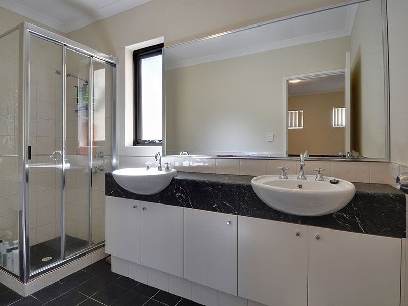 B/31 Findon Crescent, Westminster WA 6061