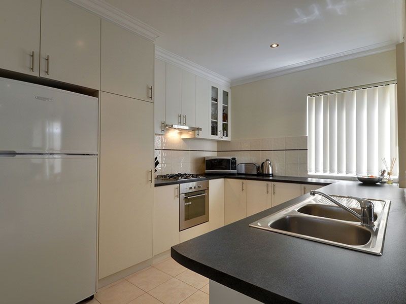 B/31 Findon Crescent, Westminster WA 6061