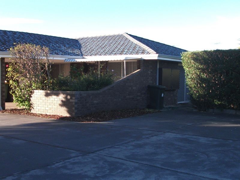 1/6 Merope Close, Rockingham WA 6168