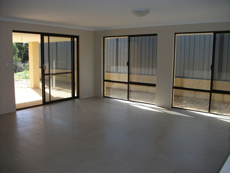 54 Colreavy Ramble, Baldivis WA 6171