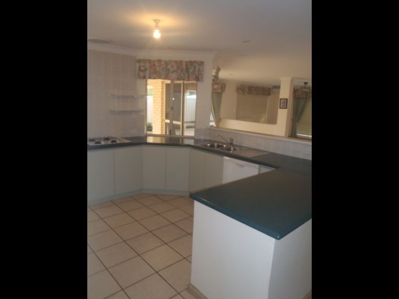 7 Natoli Way, Baldivis WA 6171