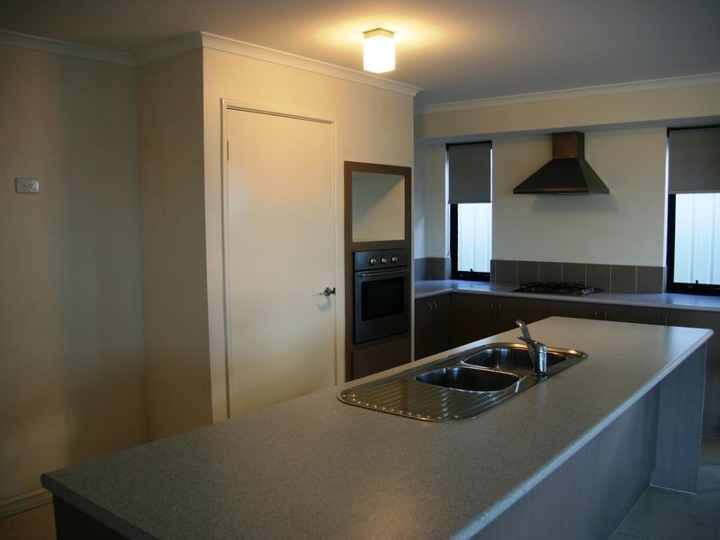 2 Tallon Loop, Baldivis WA 6171