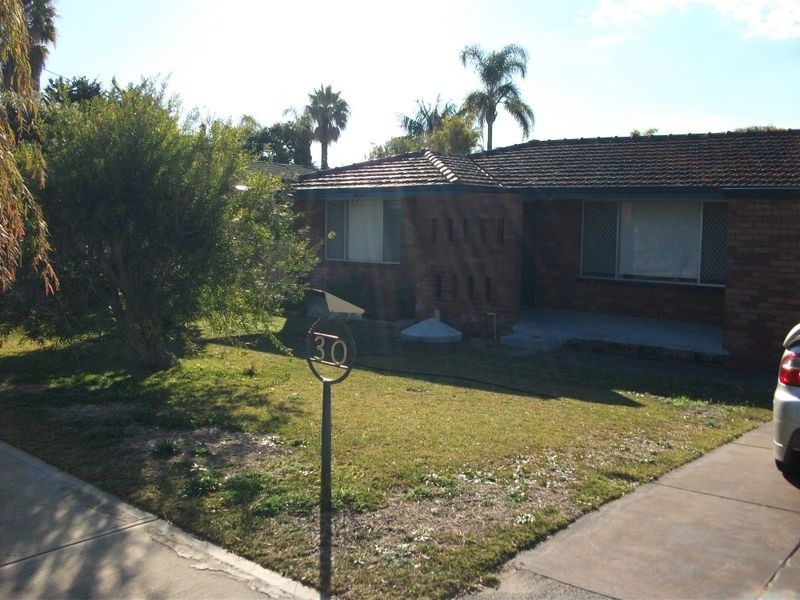 30 Liverpool Street, Shoalwater WA 6169