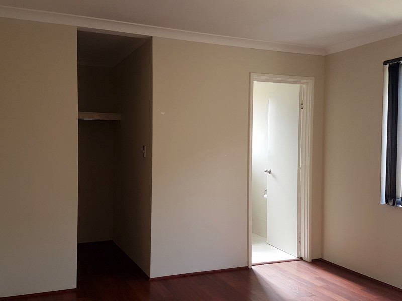 8 Teocote Crescent, Aubin Grove WA 6164