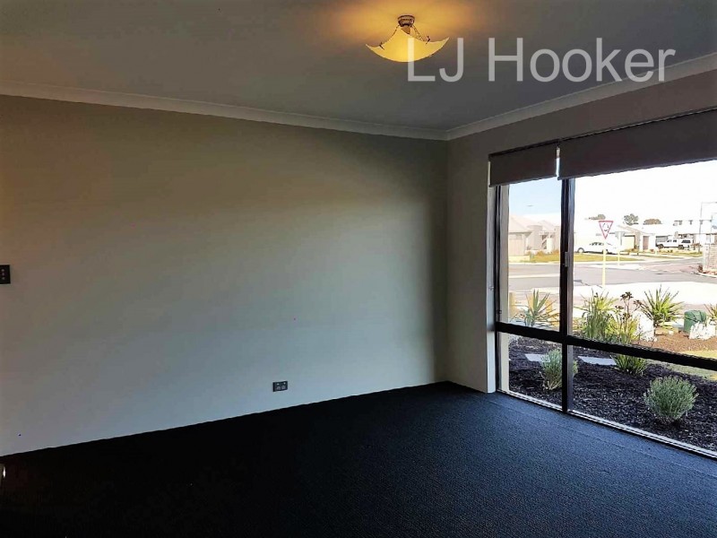 26 Aquamarine Parade, Karnup WA 6176