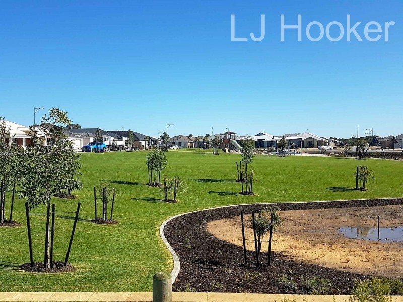 26 Aquamarine Parade, Karnup WA 6176