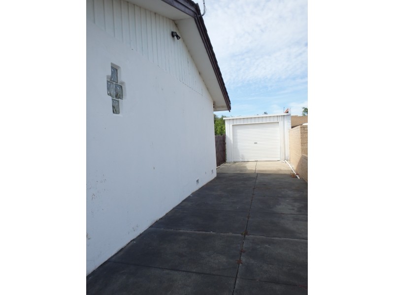 47 Malibu Road, Safety Bay WA 6169