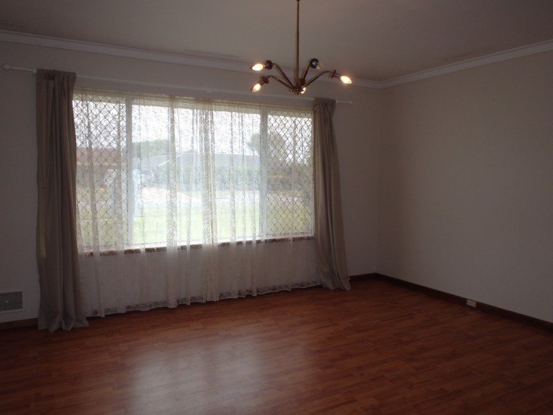 47 Malibu Road, Safety Bay WA 6169