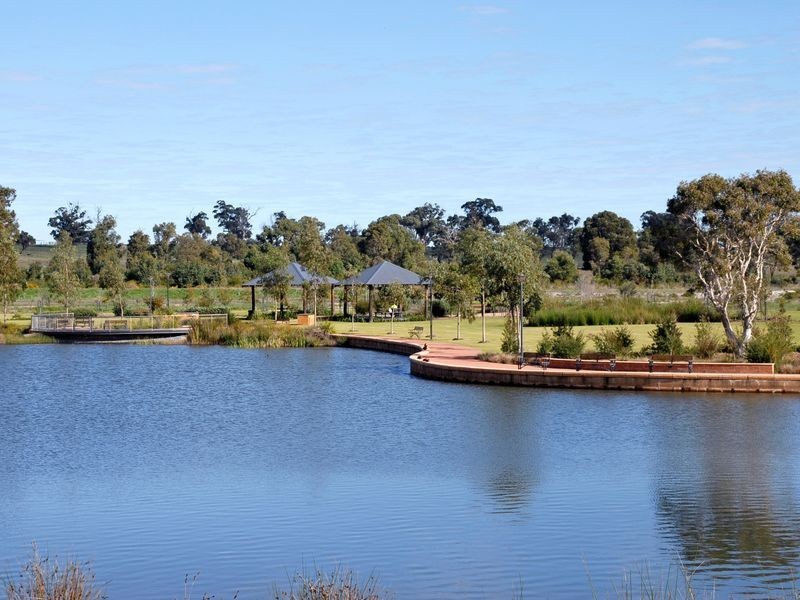 16 Corymbia Green, Baldivis WA 6171