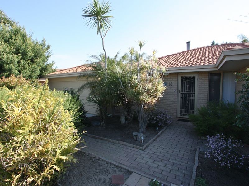 18 Caffra Close, Warnbro WA 6169