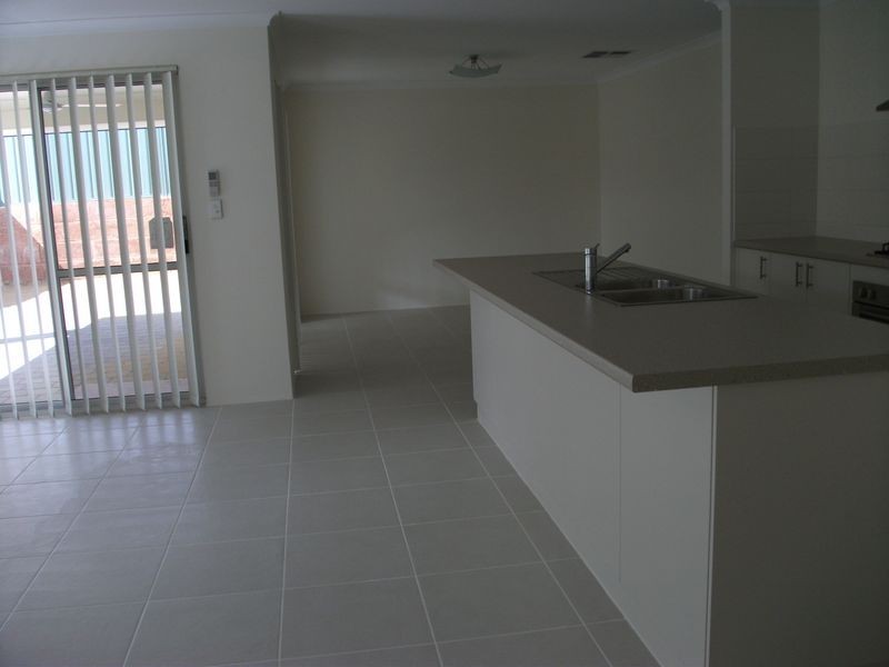 11 Zenith Turn, Baldivis WA 6171