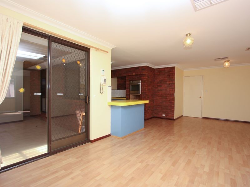 20 Kopai Crescent, Waikiki WA 6169